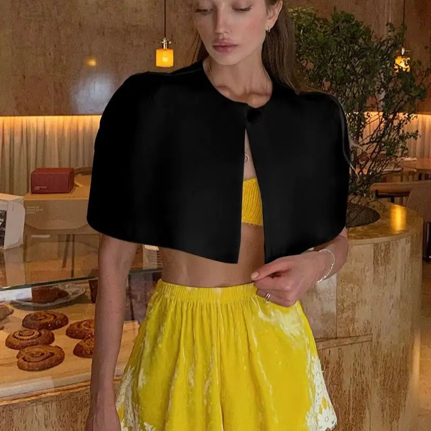 Cropped Single-Button Cape