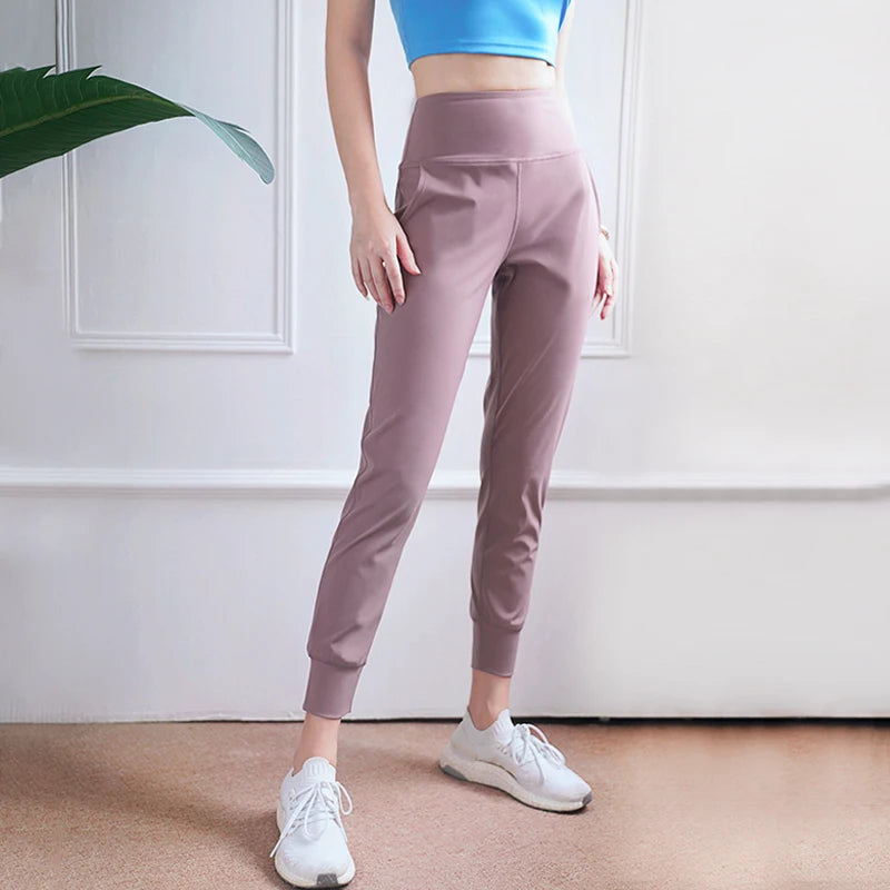 Women's High Waist Nylon Blend Workout Pants with Cuffed Ankles and Pockets