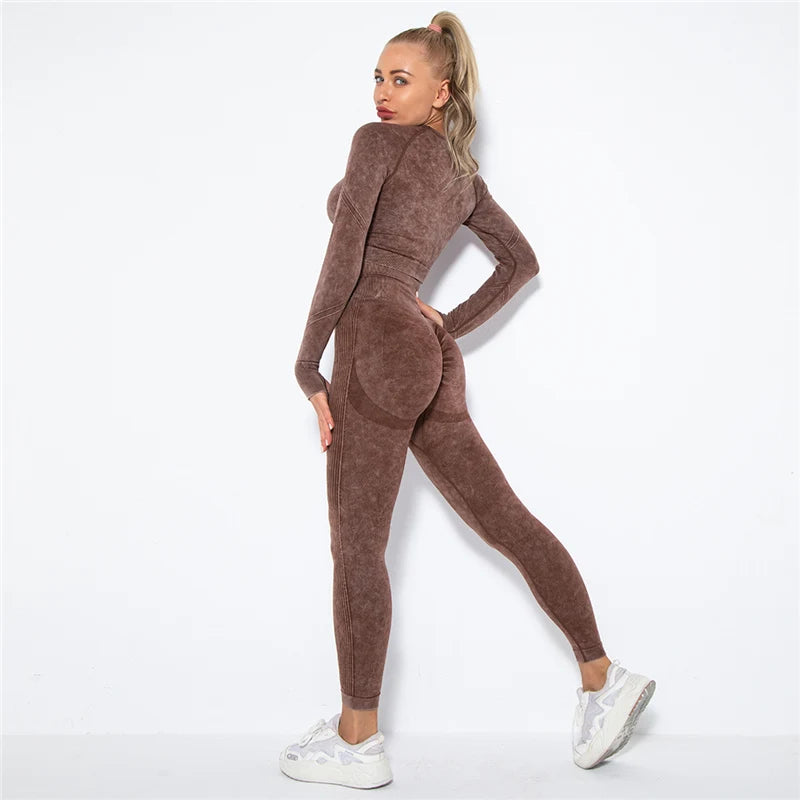 Women's Long Sleeve Crop Top And Leggings Yoga Set