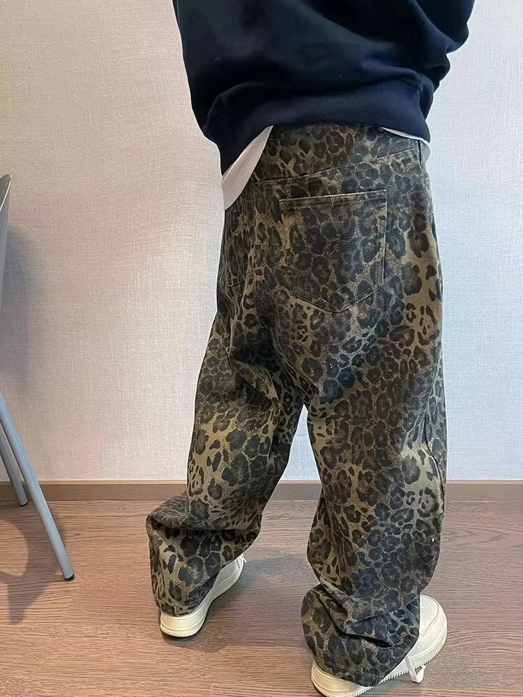Men's Leopard Print Wide Leg Denim Jeans for Casual Everyday Wear