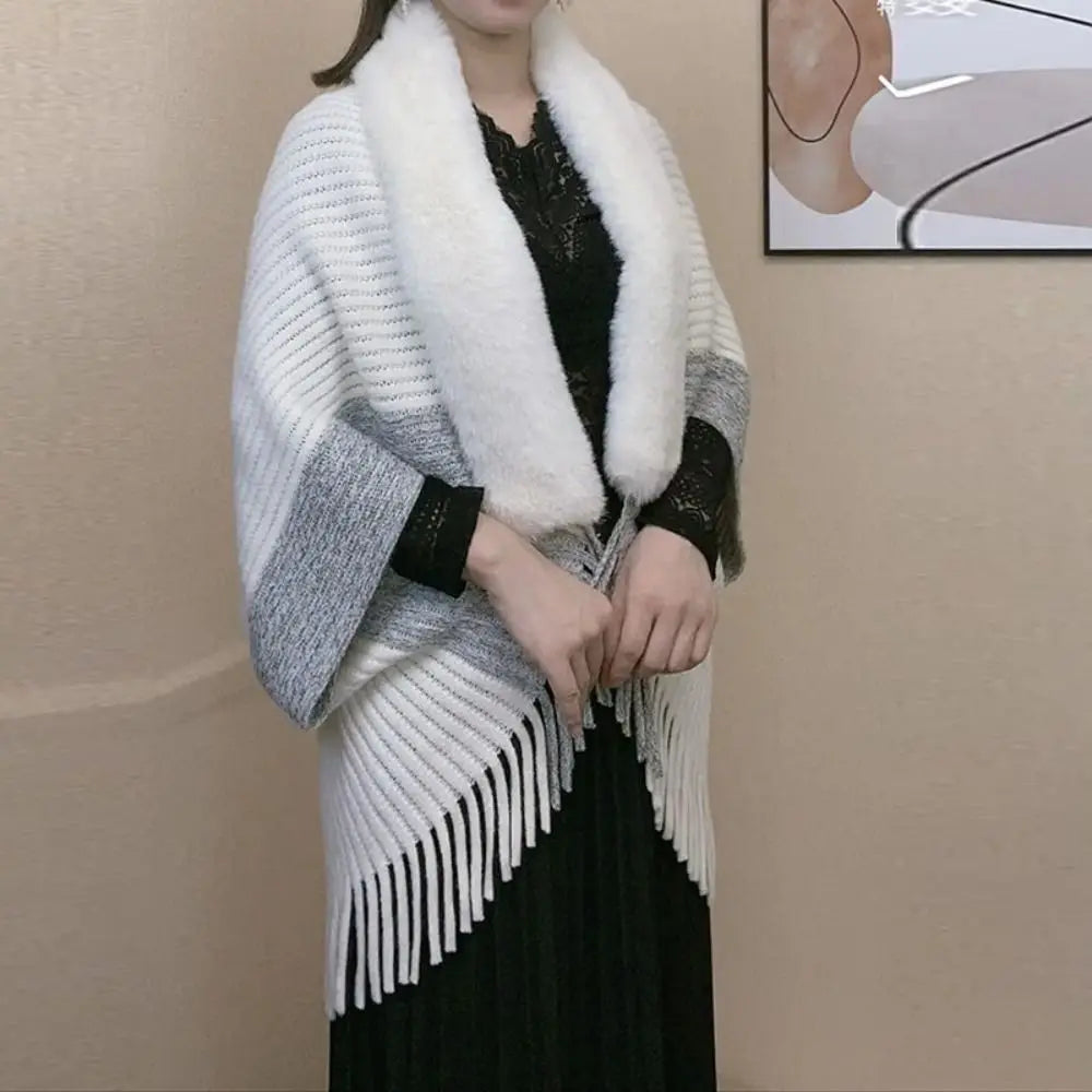 Plush Collar Ribbed Fringe Poncho for Layering over Outfits