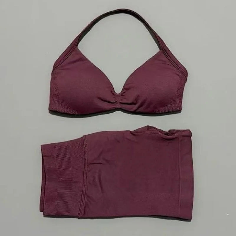 Women's Twist Front Bra And Shorts Yoga Set