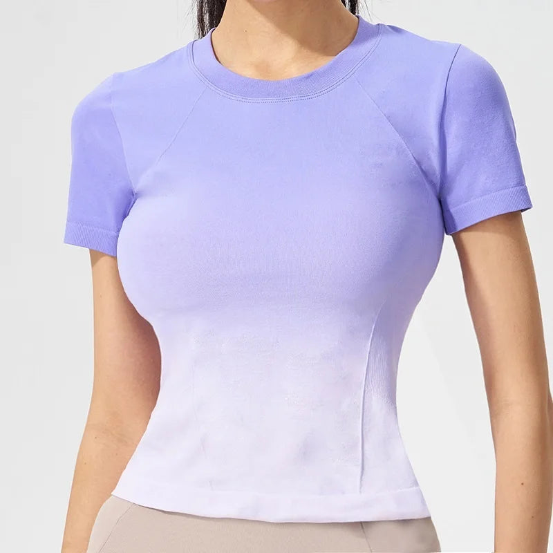 Women's Long-Sleeve Crewneck Workout Top