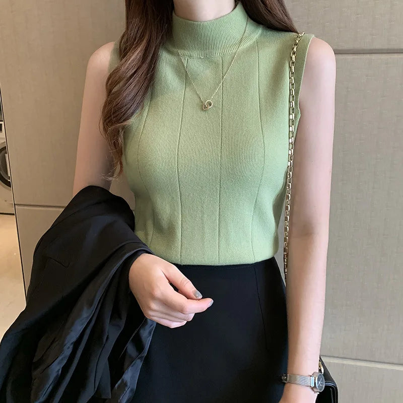 Women's Sleeveless Knit Tank Top with a Mock Neck and Fitted Shape