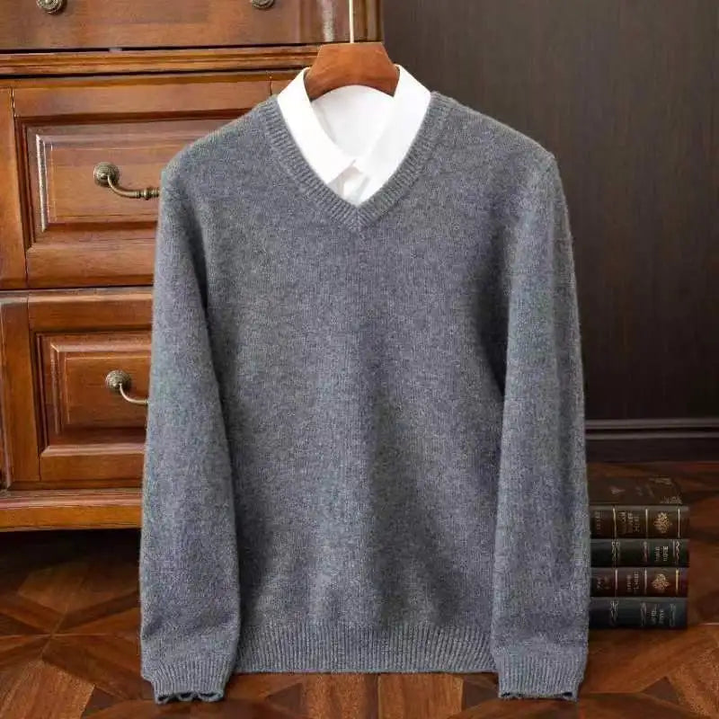 Men's Wool V-Neck Long-Sleeve Knit Pullover Sweater