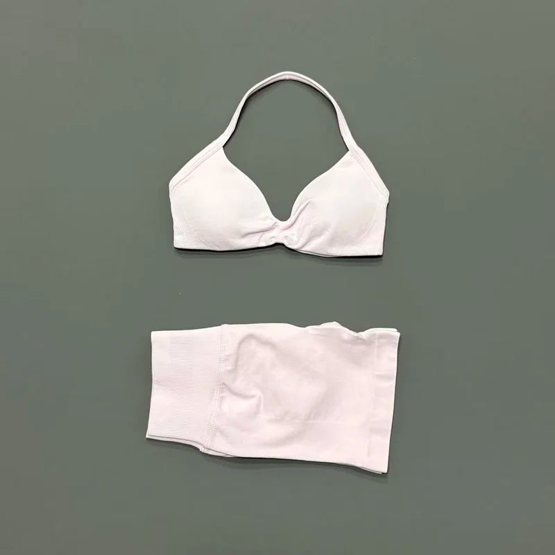 Women's Twist Front Bra And Shorts Yoga Set