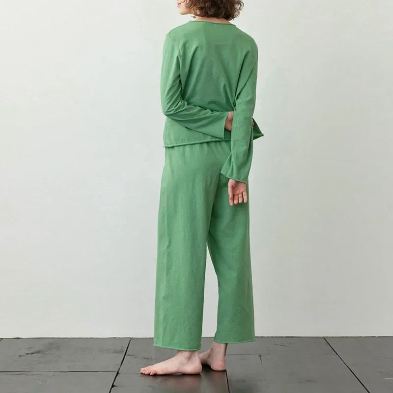 Women's Cotton Pajama Set with Long-Sleeve Round-Neck Top and Full-Length Matching Pants