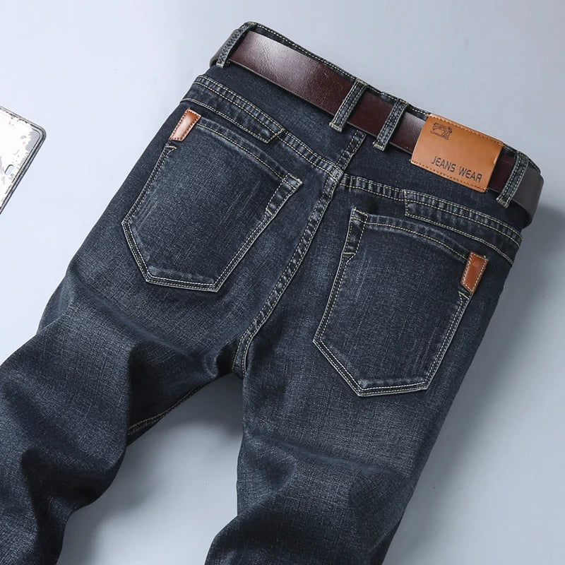 Men's Straight Leg Denim Jeans for Casual Everyday Wear