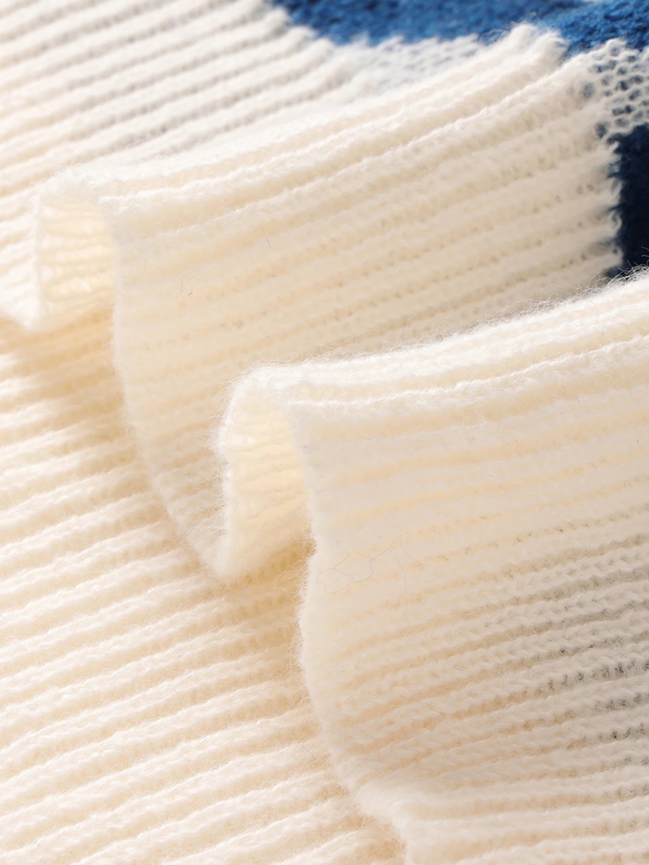 Men's Swirl Pattern Crew Neck Knit Sweater