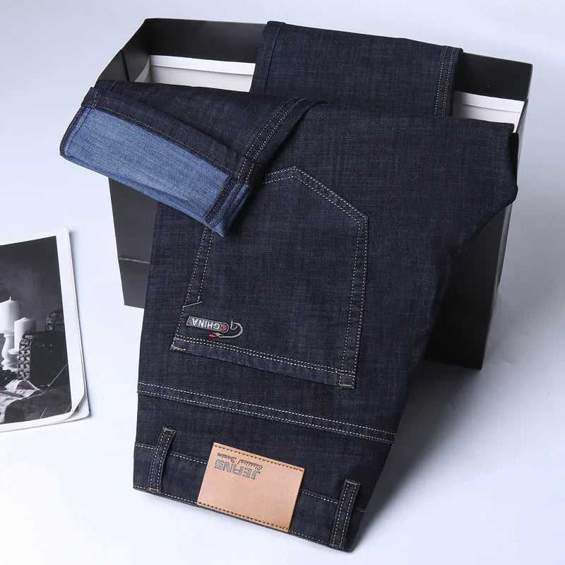 Men's Straight Leg Denim Jeans for Casual Everyday Wear