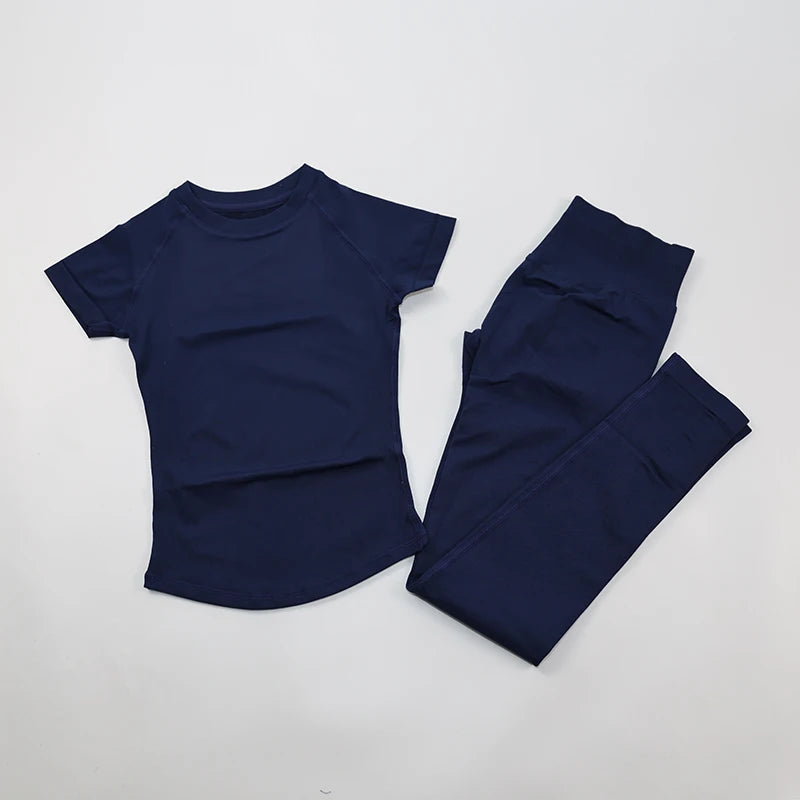 Women's Tee And Shorts Yoga Set For Workout Outfits
