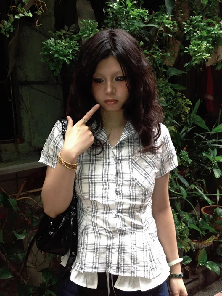 Women's Fitted Checked Short Sleeve Button Front Shirt