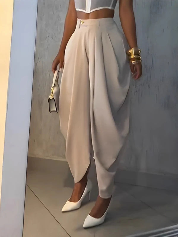 Women's Pleated Harem Pants with Tapered Legs and Waistband