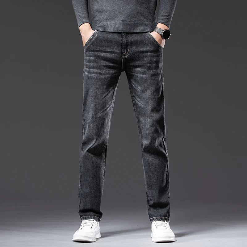Men's Straight Leg Denim Jeans for Casual Everyday Wear