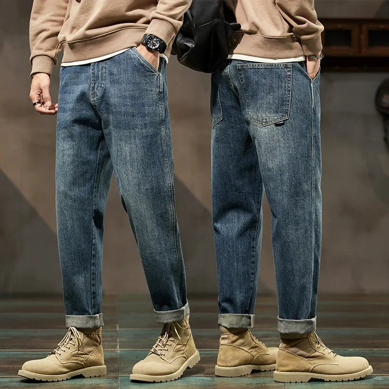 Men's Straight Leg Denim Jeans for Casual Everyday Wear