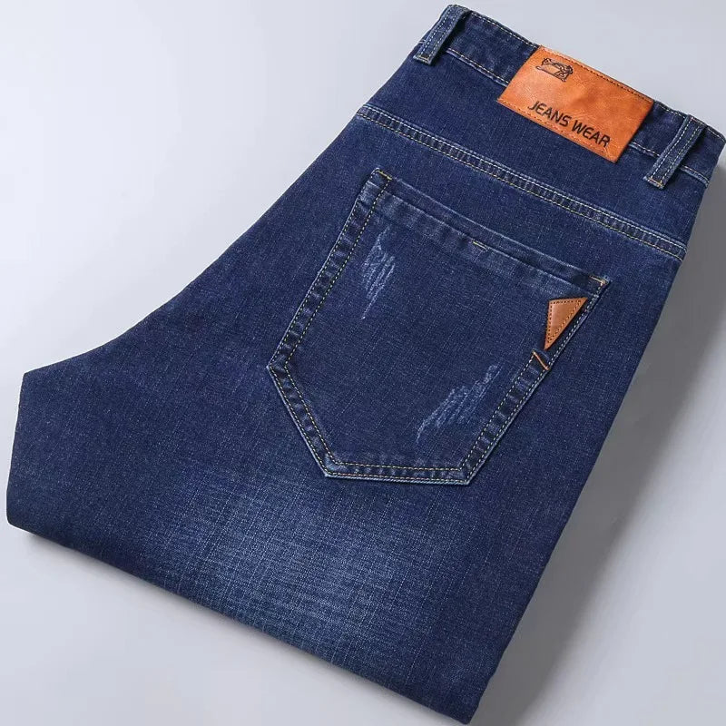 Men's Straight Leg Denim Jeans for Casual Everyday Wear