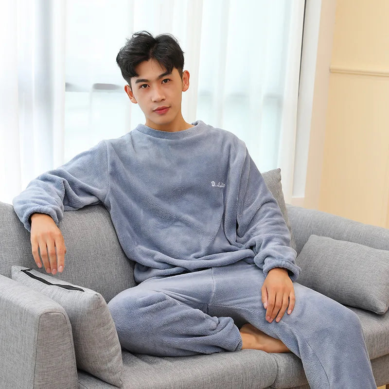Men's Textured Long Sleeve Crew Neck Top and Pants Pajama Set