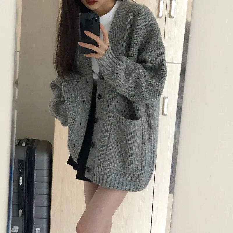 Women's Oversized Pocket Button Front Cardigan Casual Knit Layer