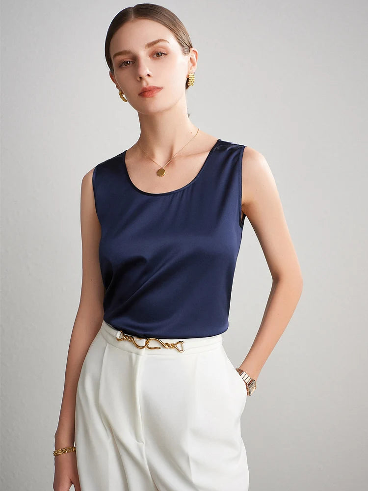 Women's Mulberry Silk Tank Top with Round Neck and Sleeveless Cut