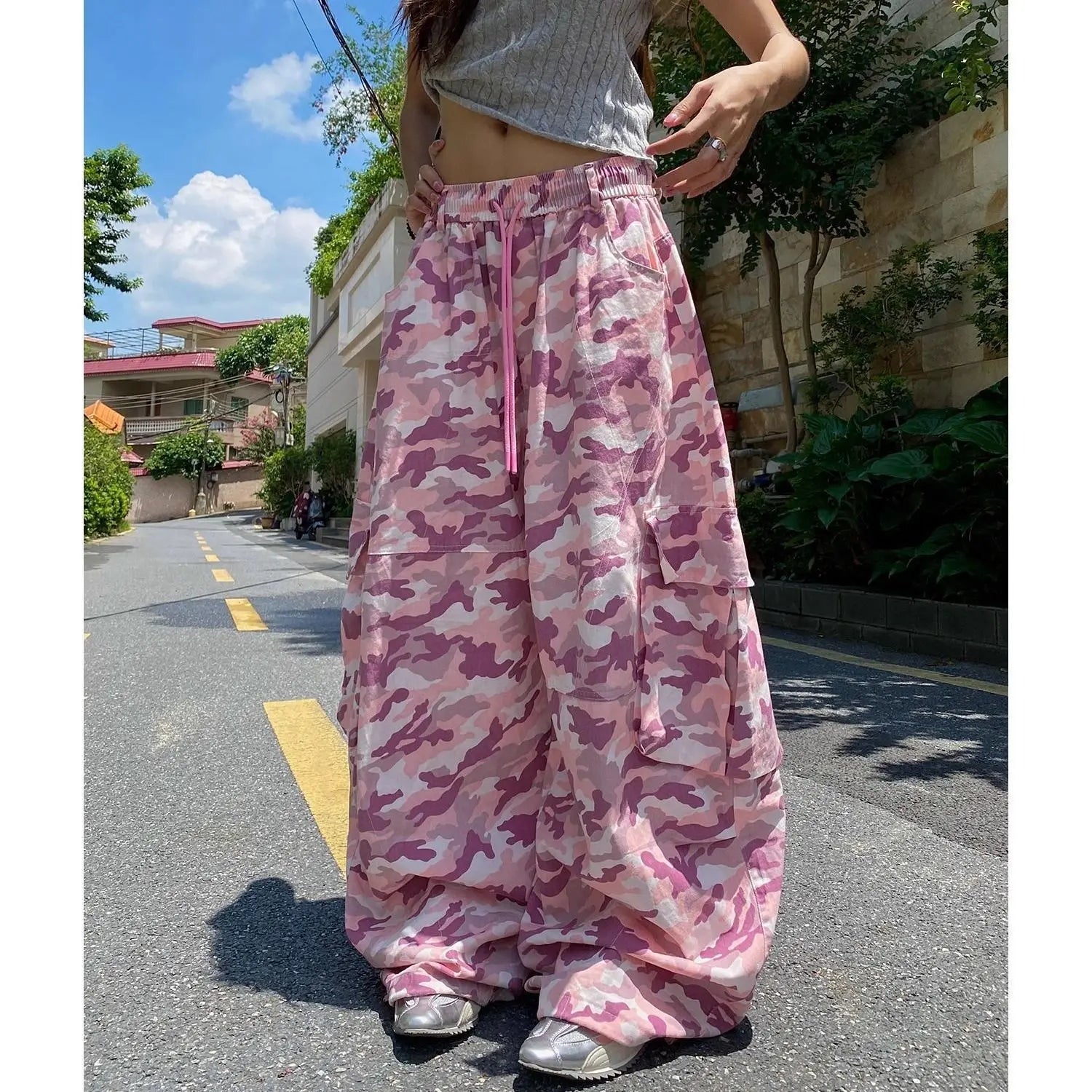 Women's Pink Camouflage Cargo Pants with Wide Legs and Drawstring Waist