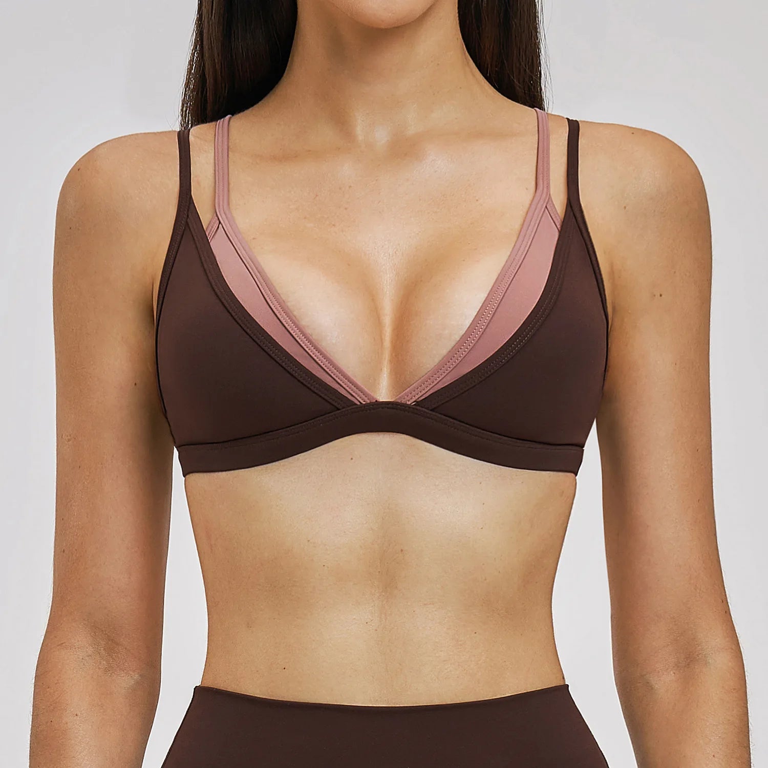 Women's Contrast Strap V Neck Sports Bra