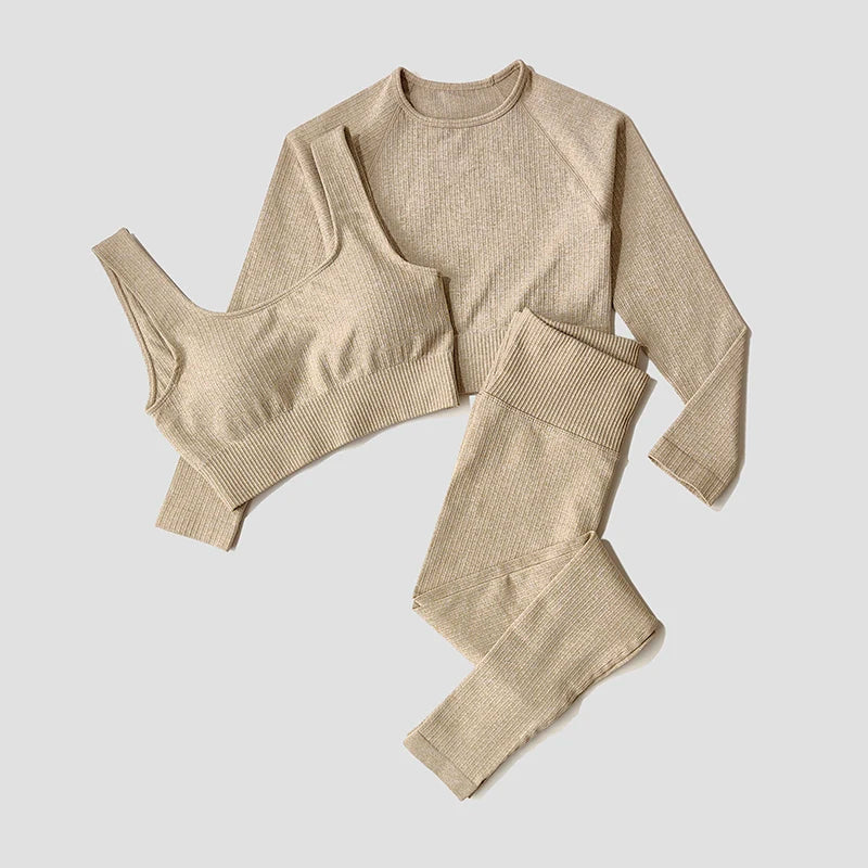 Women's Long Sleeve Crop Top And Leggings Yoga Set
