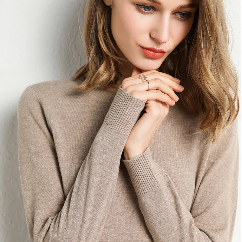 Women's Plain Crew Neck Long Sleeve Sweater Casual Knit Layer