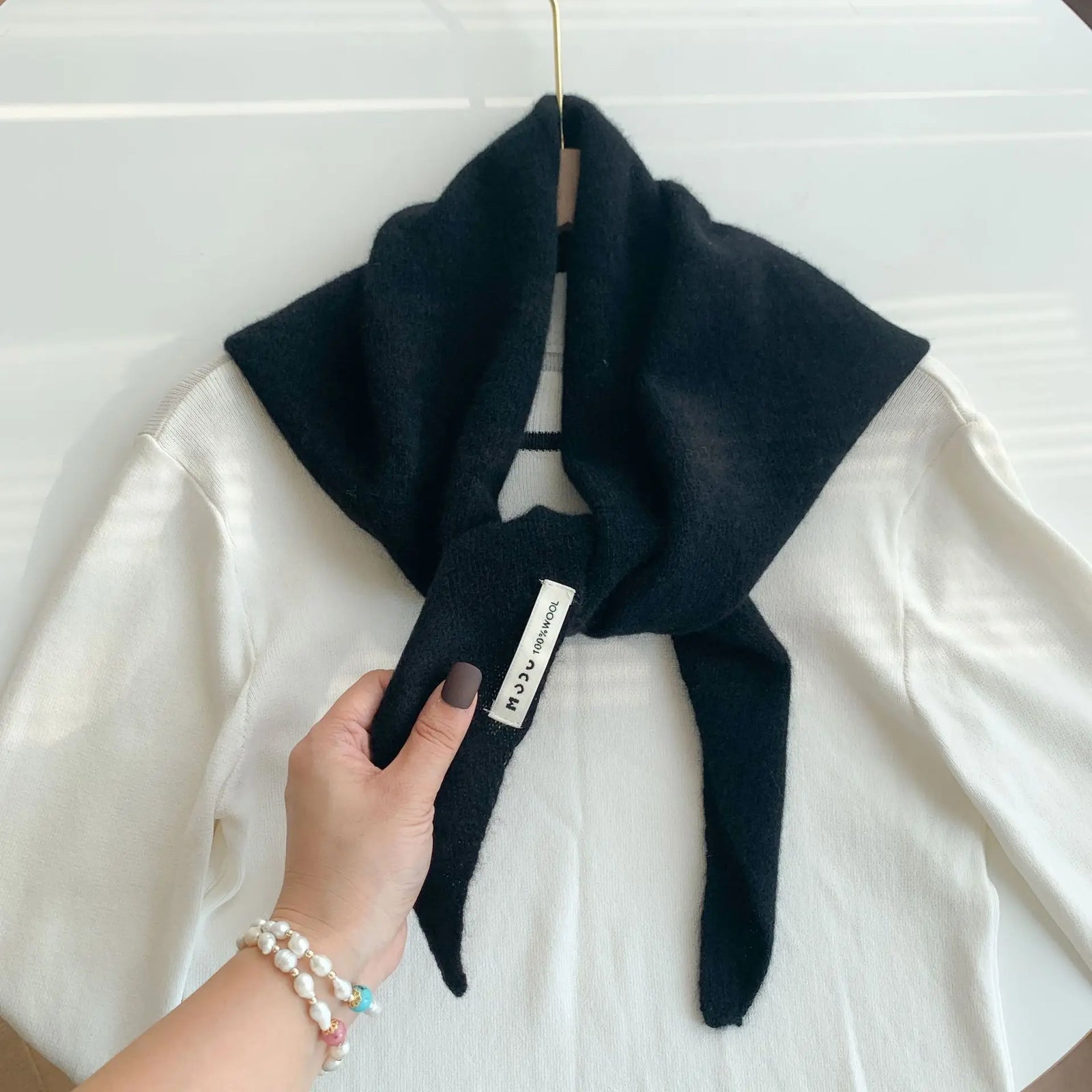 Solid Small Triangle Knit Scarf with Pointed Ends