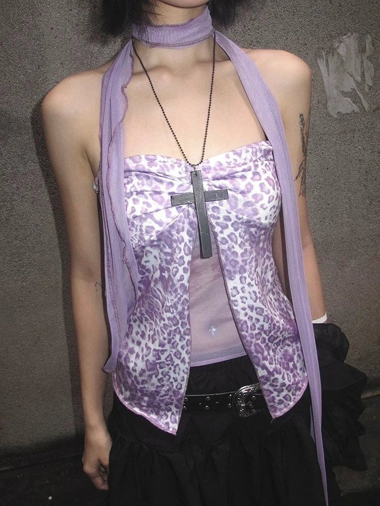Women's Printed Lace Trim Camisole with Thin Straps and Fitted Shape
