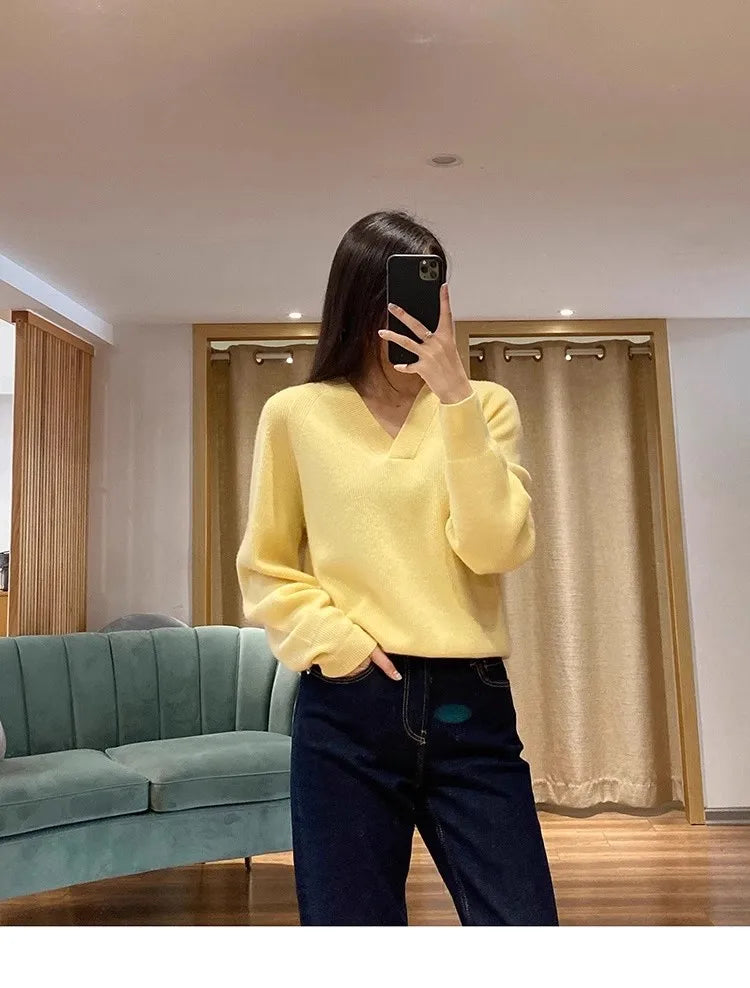 V-neck pure cashmere sweater women autumn and winter loose and versatile knitted sweater short wool base layer