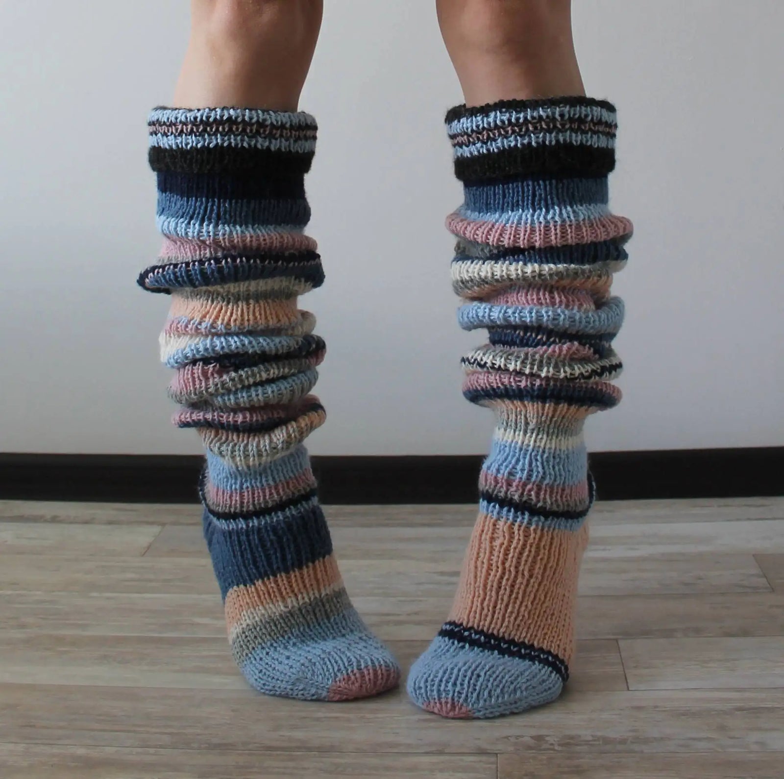 Multicolor Striped Knit Socks with Long Footed Shape