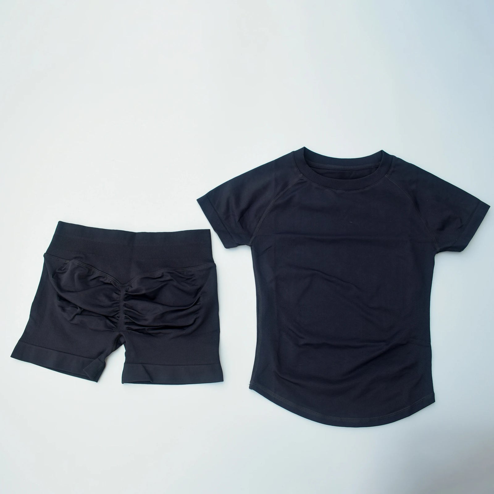 Women's Tee And Shorts Yoga Set For Workout Outfits