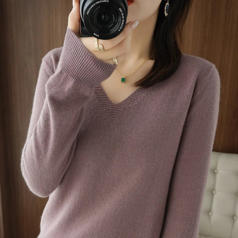 Women's V Neck Long Sleeve Sweater Casual Knit Layer