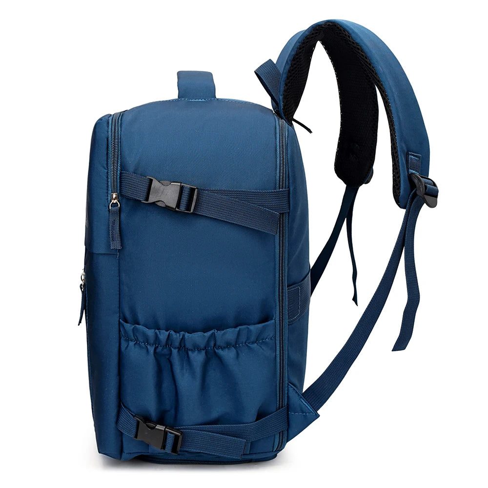 Travel Backpack with Rectangular Shape and Full Opening for Short Trips