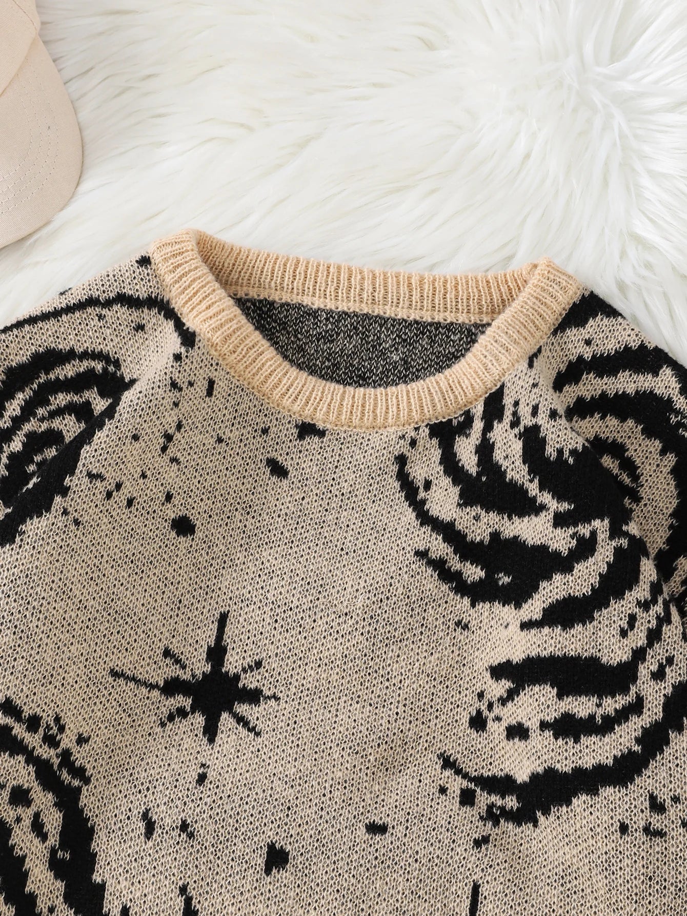 Men's Distressed Graphic Crew Neck Knit Sweater