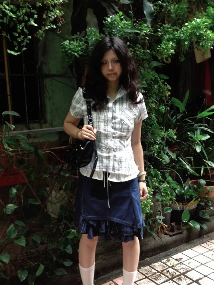 Women's Fitted Checked Short Sleeve Button Front Shirt