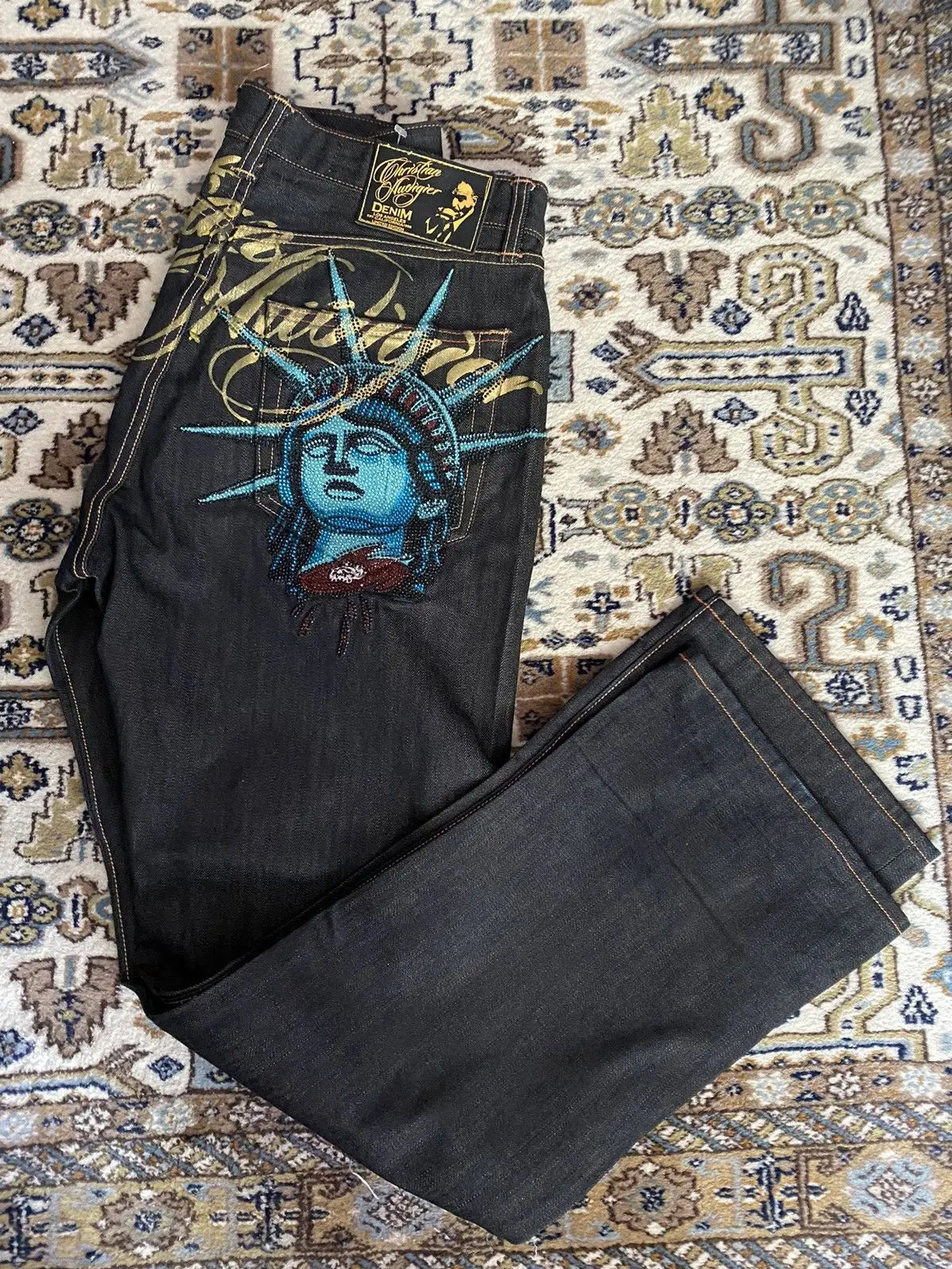 Women's Statue Graphic Black Wide Leg Denim Jeans