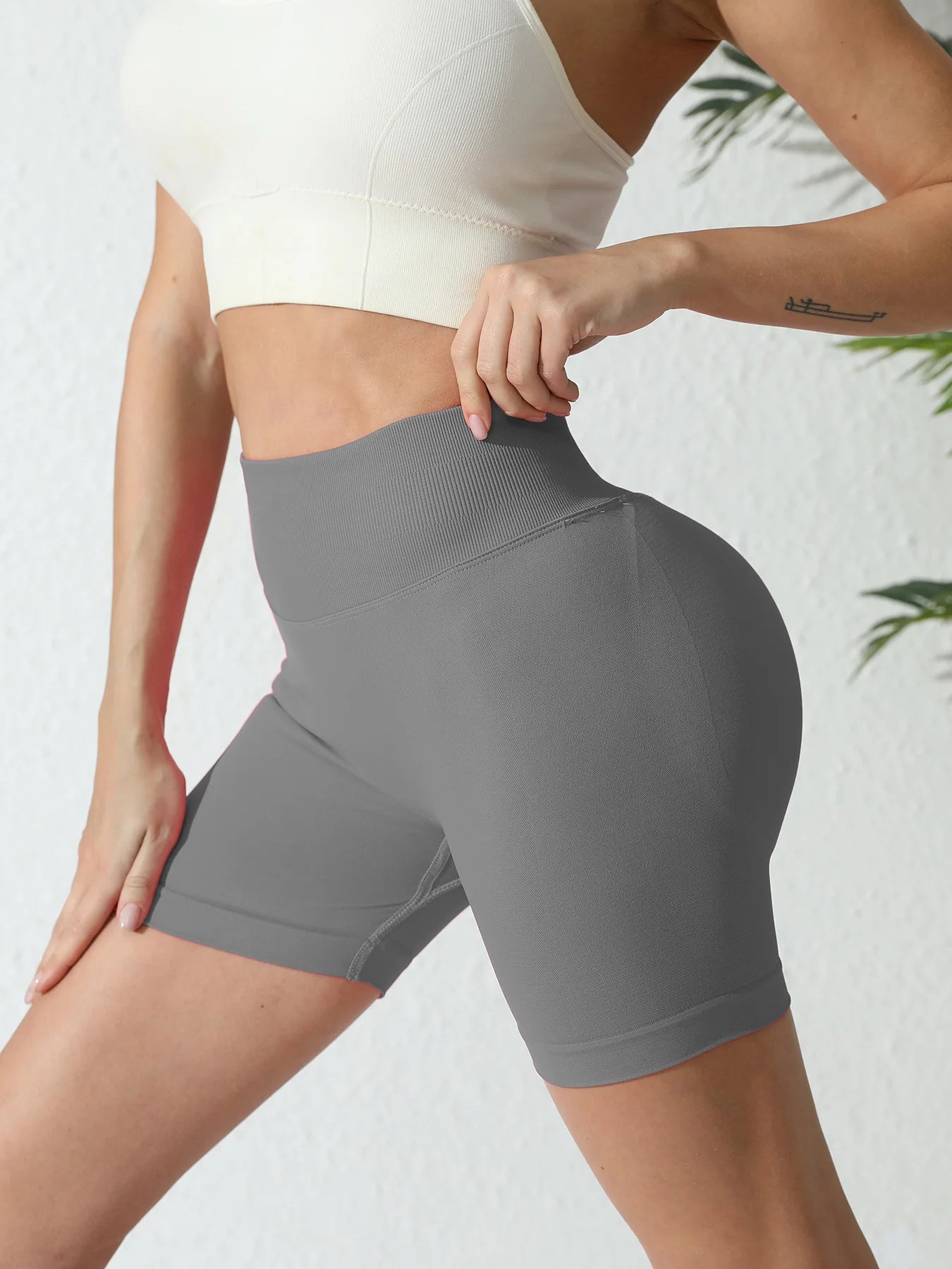 Women's High-Waist Knit Yoga Shorts with Stretch Fit for Training