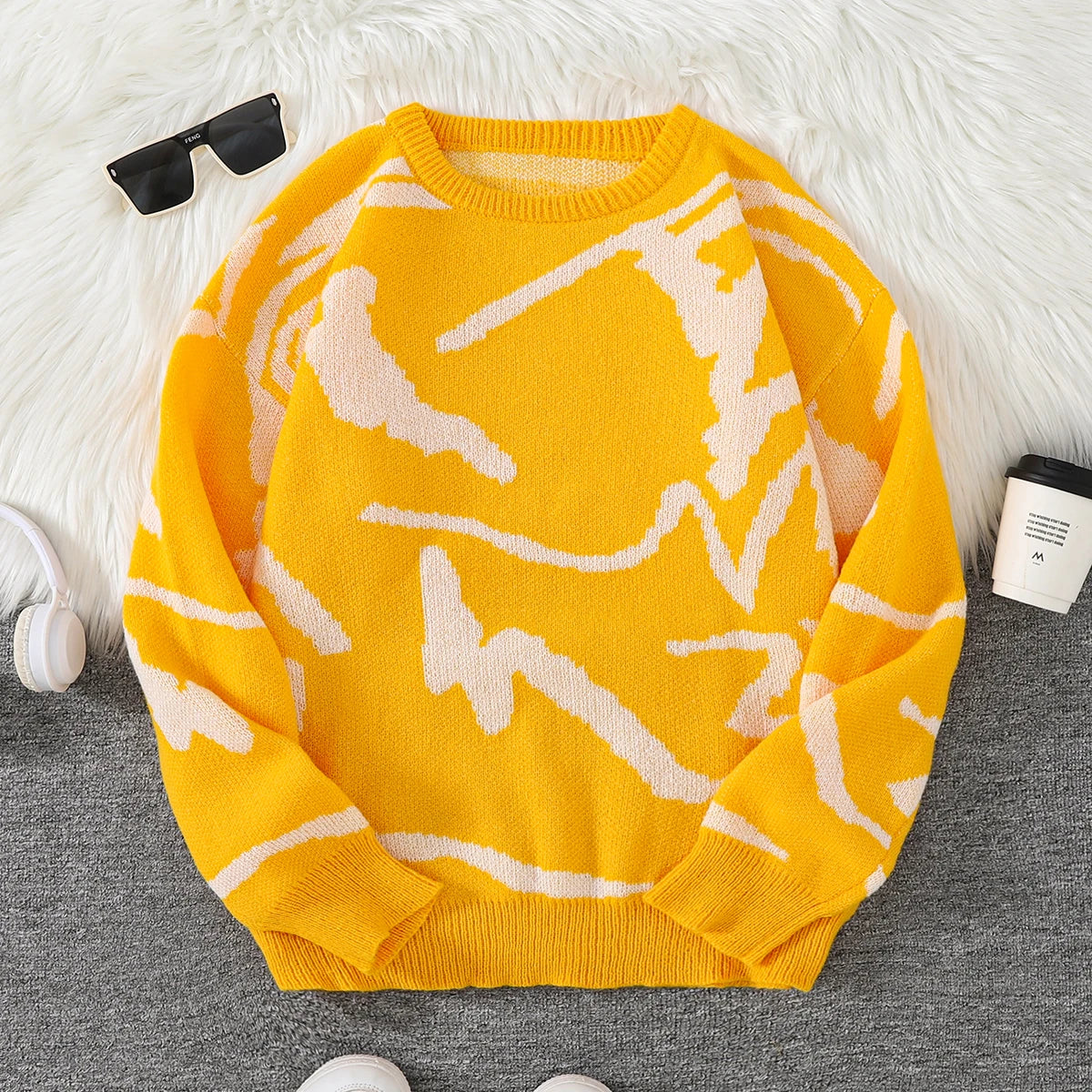 Men's Abstract Pattern Crew Neck Knit Sweater