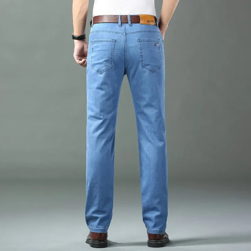 Men's Straight Leg Denim Jeans for Casual Everyday Wear