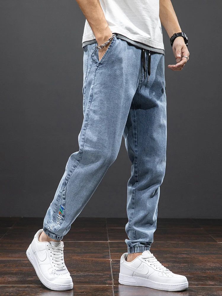Men's Wide Leg Denim Jeans for Casual Everyday Wear