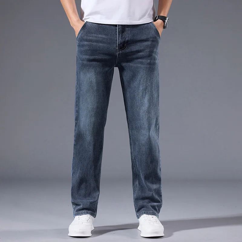 Men's Straight Leg Denim Jeans for Casual Everyday Wear