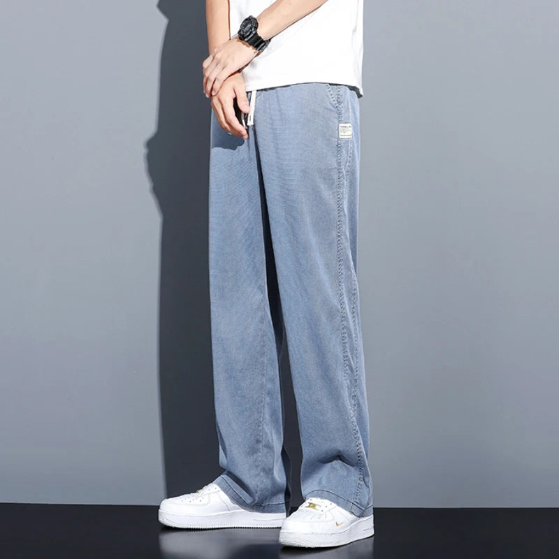 Men's Straight Leg Denim Jeans for Casual Everyday Wear