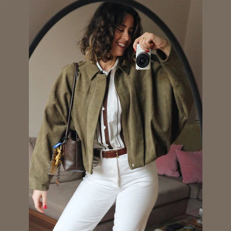 Women's Cropped Collar Zip Front Jacket for Layered Outfits