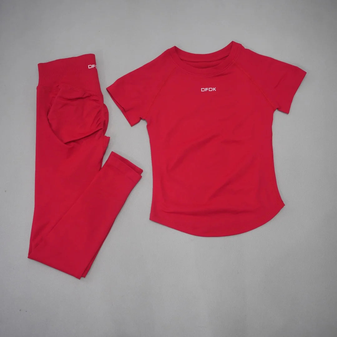 Women's Tee And Leggings Yoga Set For Workout Outfits