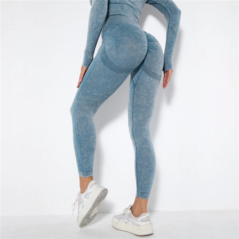Women's Long Sleeve Crop Top And Leggings Yoga Set