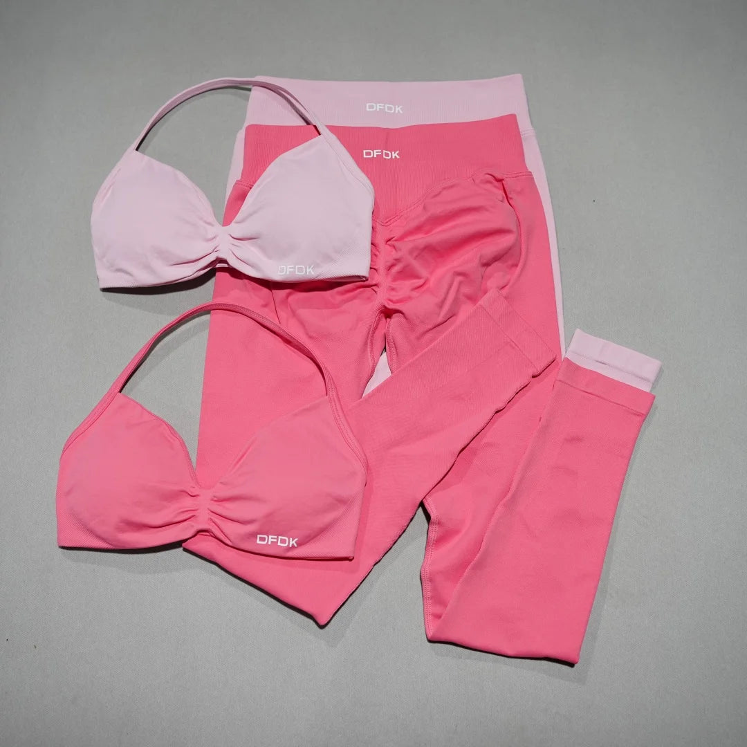 Women's Strappy Bra And Bottoms Yoga Set For Workout Outfits