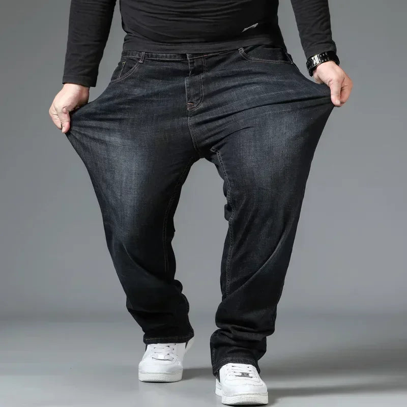 Men's Straight Leg Denim Jeans for Casual Everyday Wear