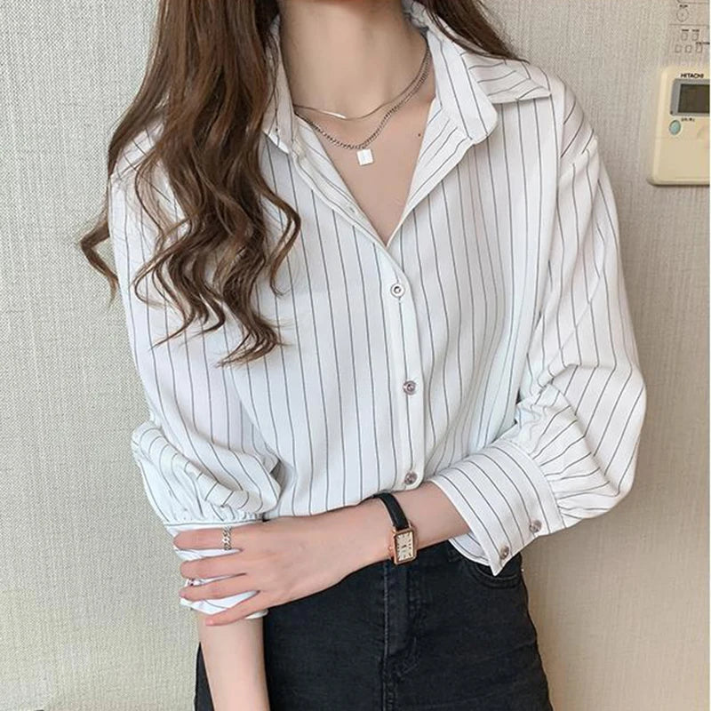 Women's Striped Collared Long Sleeve Shirt