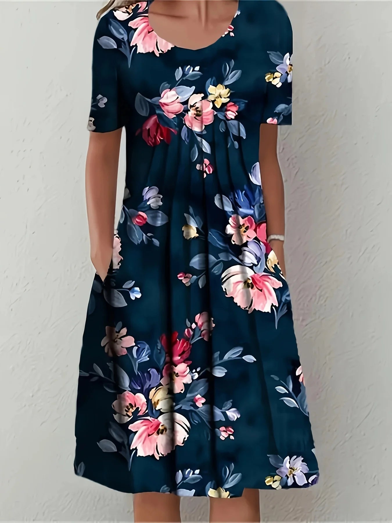 Women's Polyester Floral-Print Short-Sleeve Round-Neck A-Line Knee-Length Dress for Casual Everyday Outfits